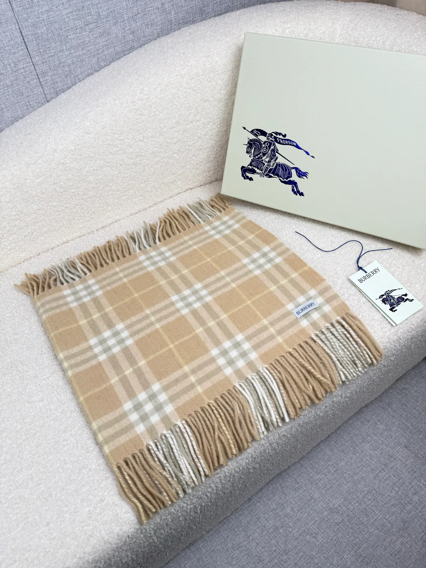 Шарфы Burberry 778472