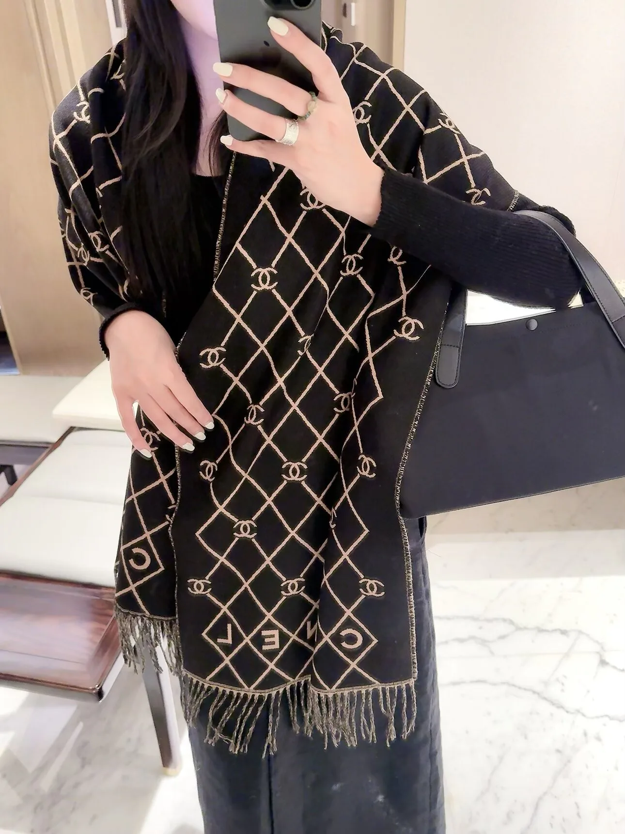 Шарфы Chanel 18377548