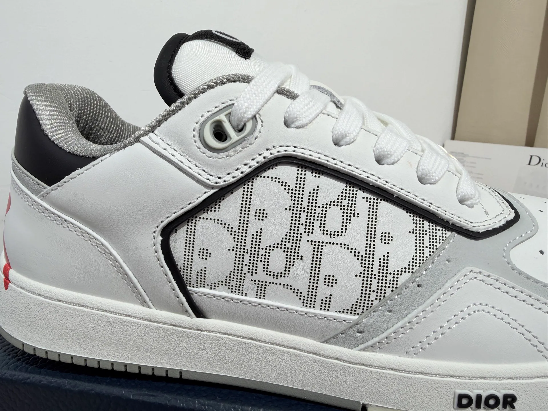 Кроссовки Женские Christian Dior 11456085