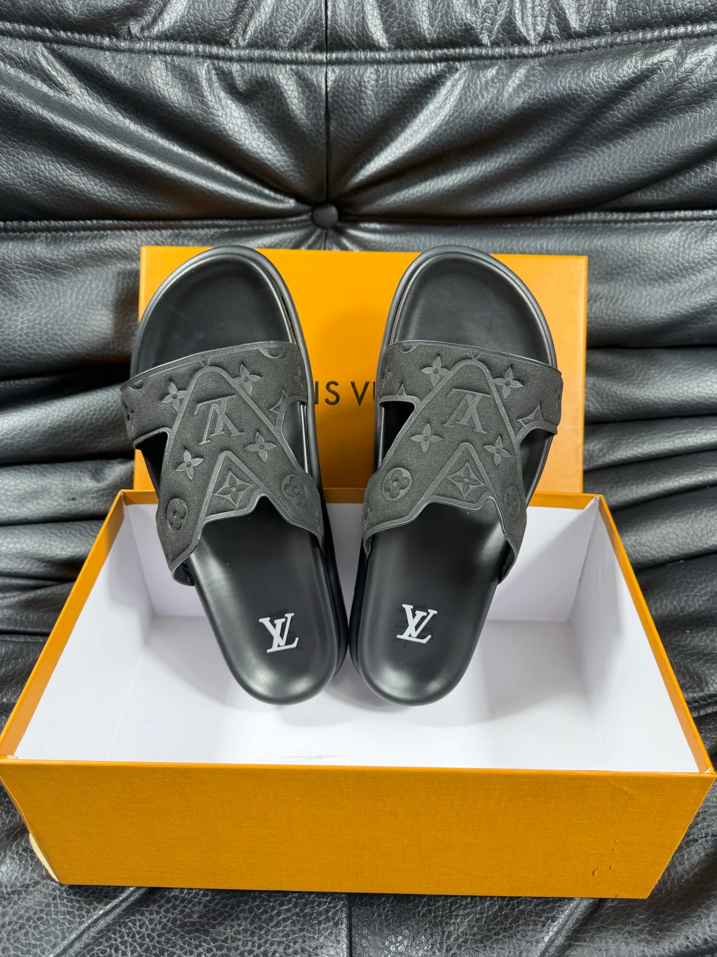 Шлепанцы Женские Louis Vuitton 382818