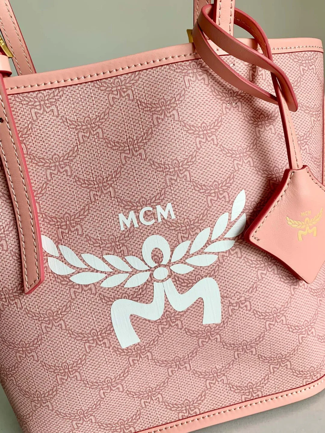 Классические Сумки Женские Mcm 9836282