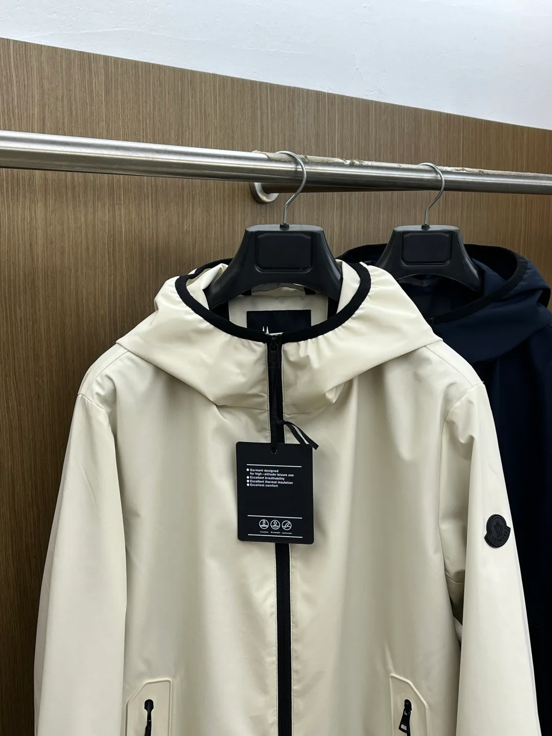 Куртки И Пуховики Мужские Moncler 17410561