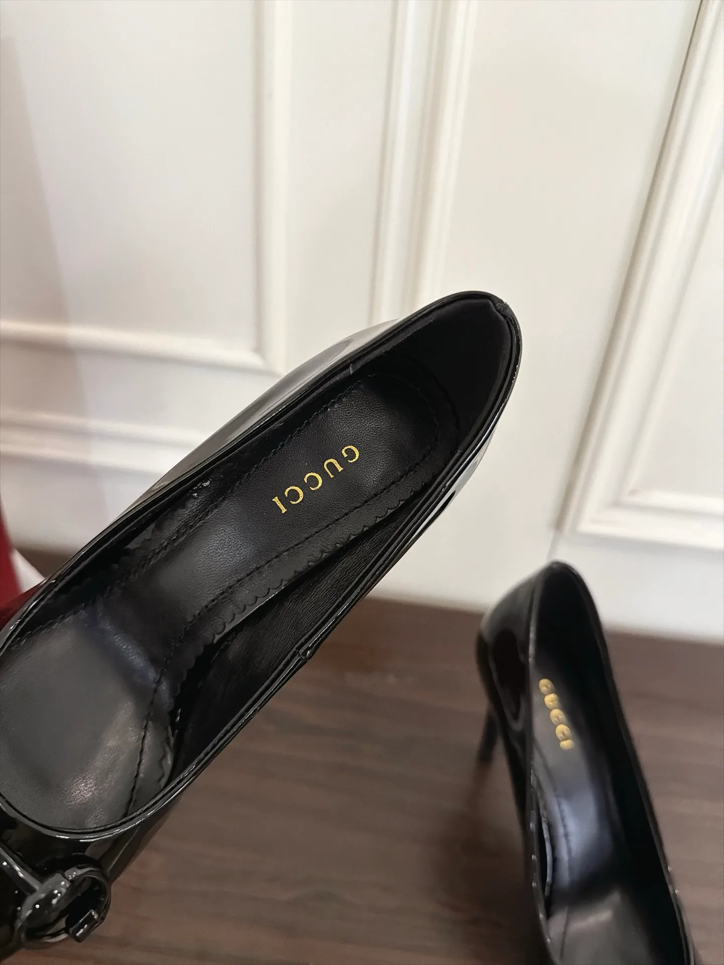 Туфли Женские Gucci 18725992