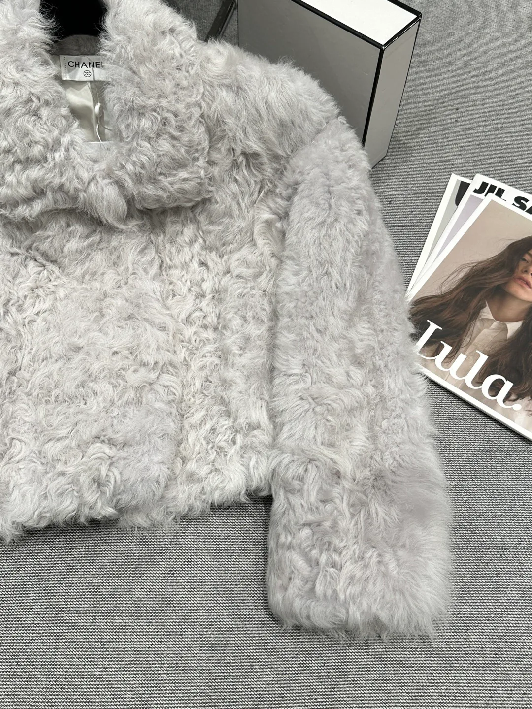 Шубы Женские Chanel 372057