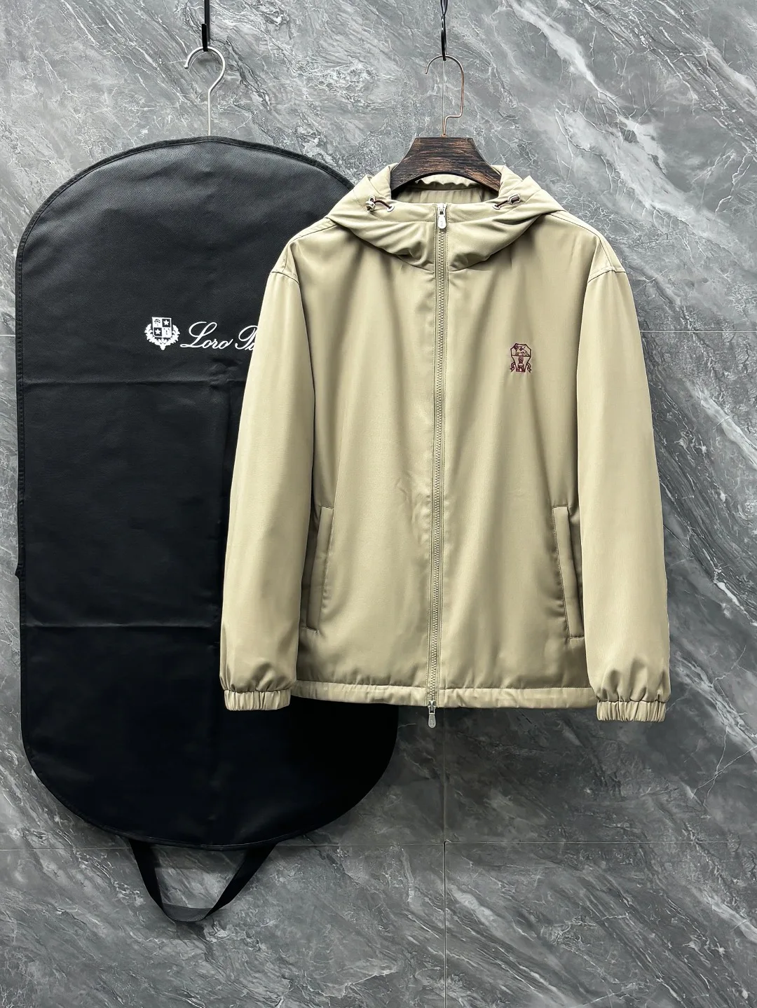 Куртки И Пуховики Мужские Brunello Cucinelli 492979