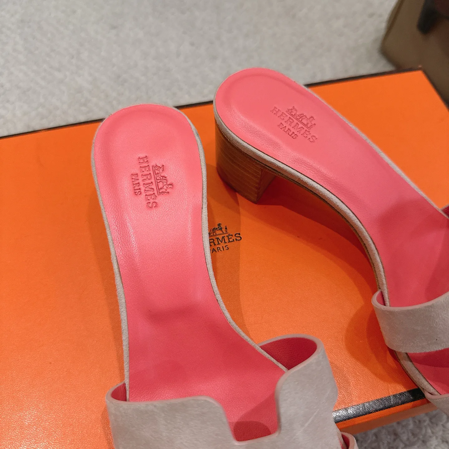 Шлепанцы Женские Hermes 11622332