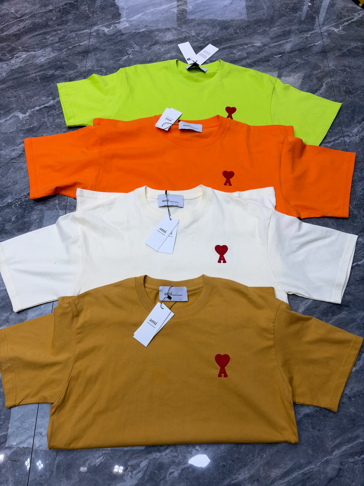 Футболки Женские Ami Paris 11424378