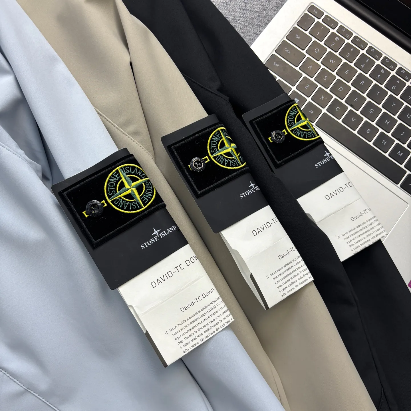 Куртки И Пуховики Женские Stone Island 214134