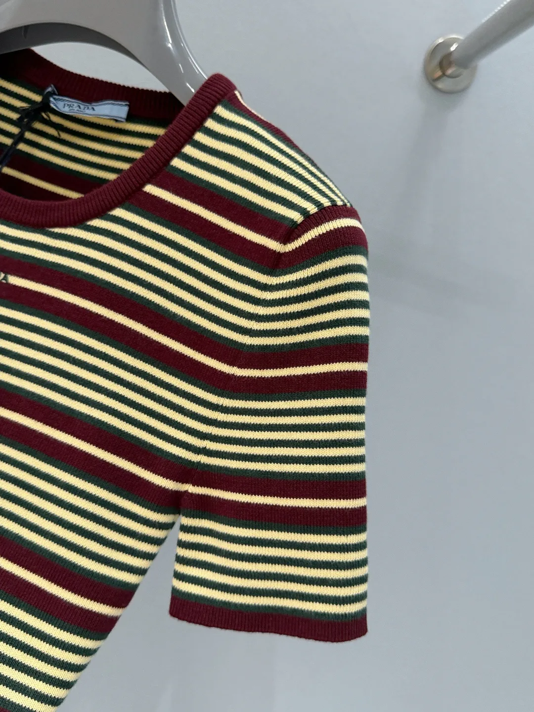 Футболки Женские Prada 9008938