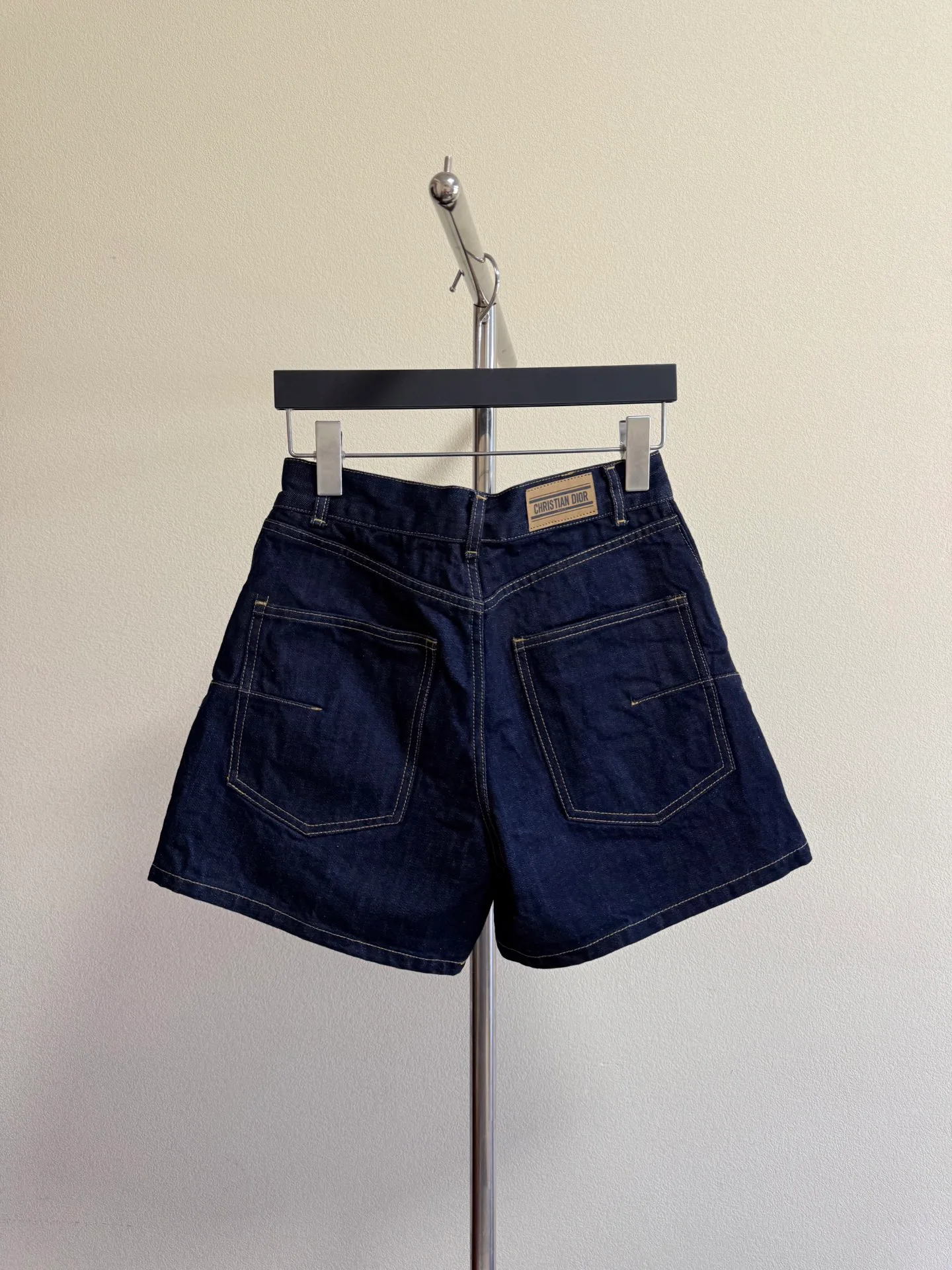 Шорты Женские Christian Dior 27110