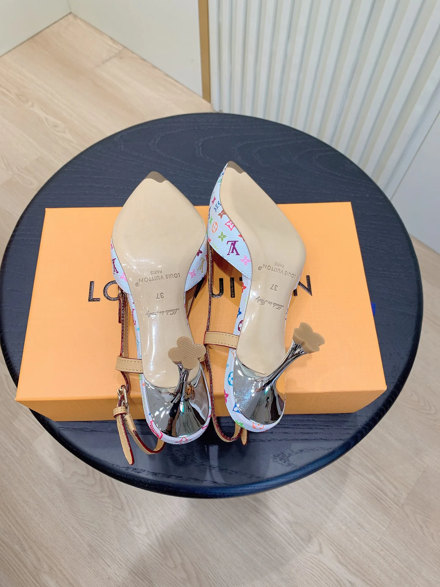 Туфли Женские Louis Vuitton 1834460