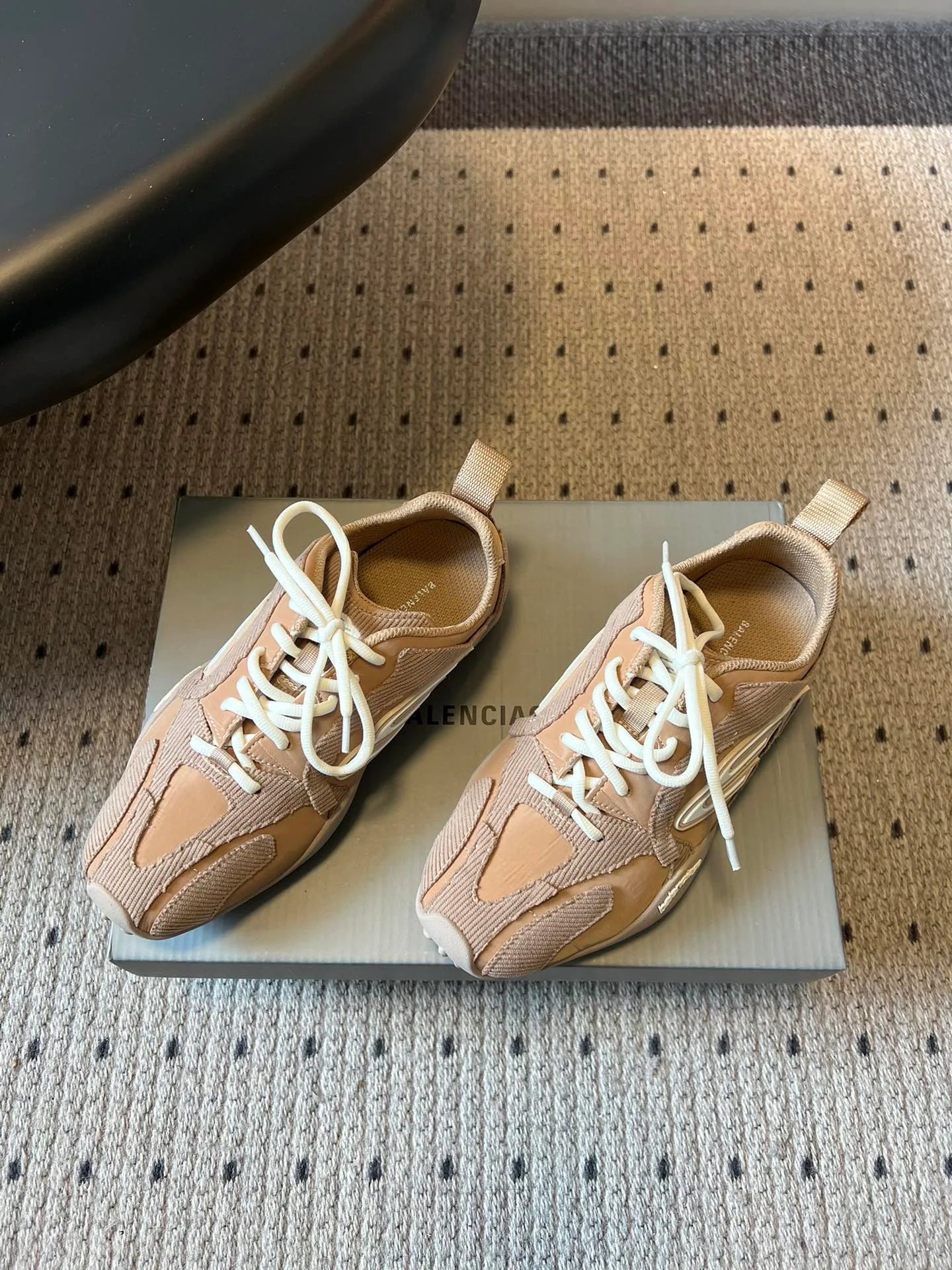 Кроссовки Женские Balenciaga 5017694