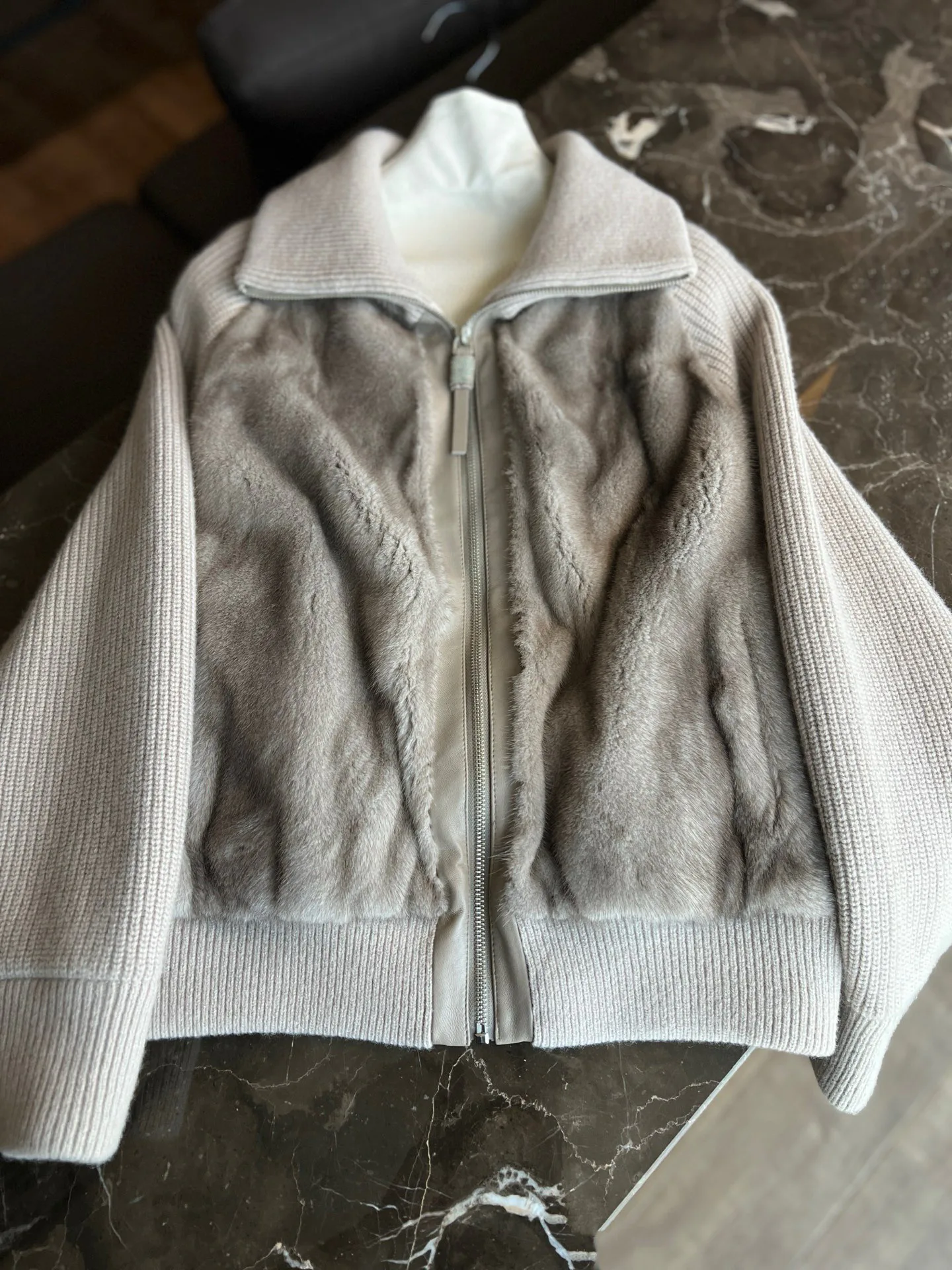 Куртки И Пуховики Женские Loro Piana 18198767