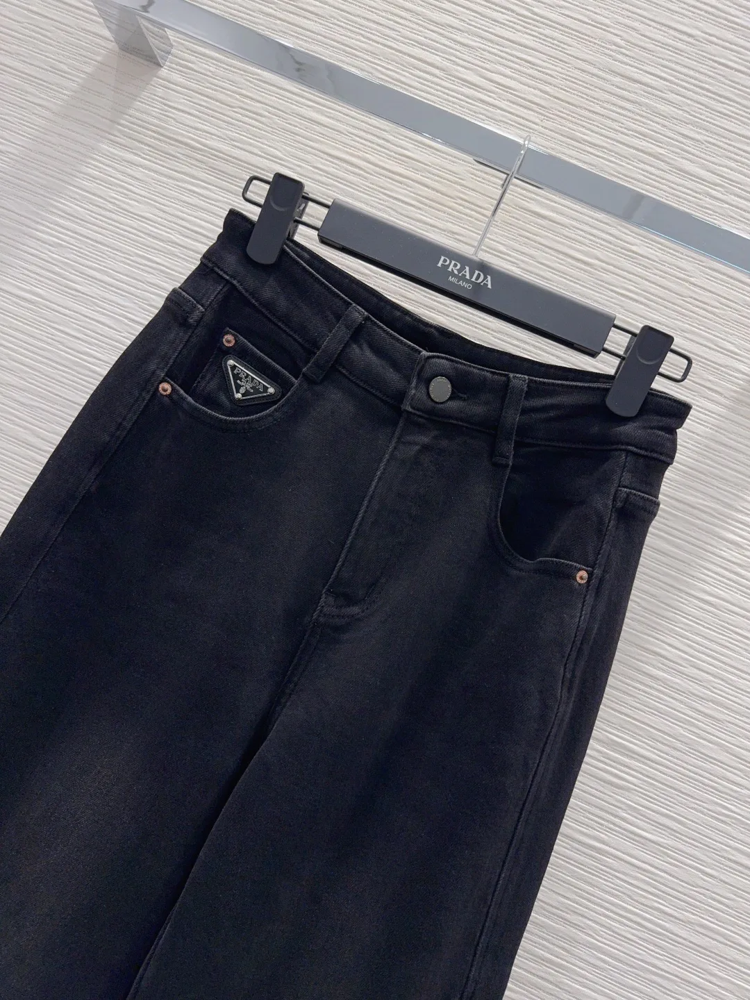 Джинсы Женские Prada 18167348