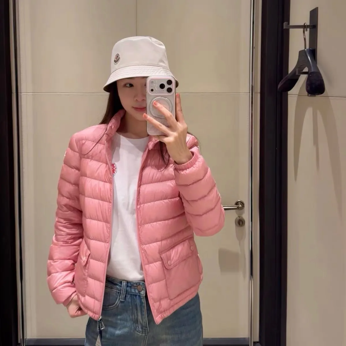 Куртки И Пуховики Женские Moncler 17973758