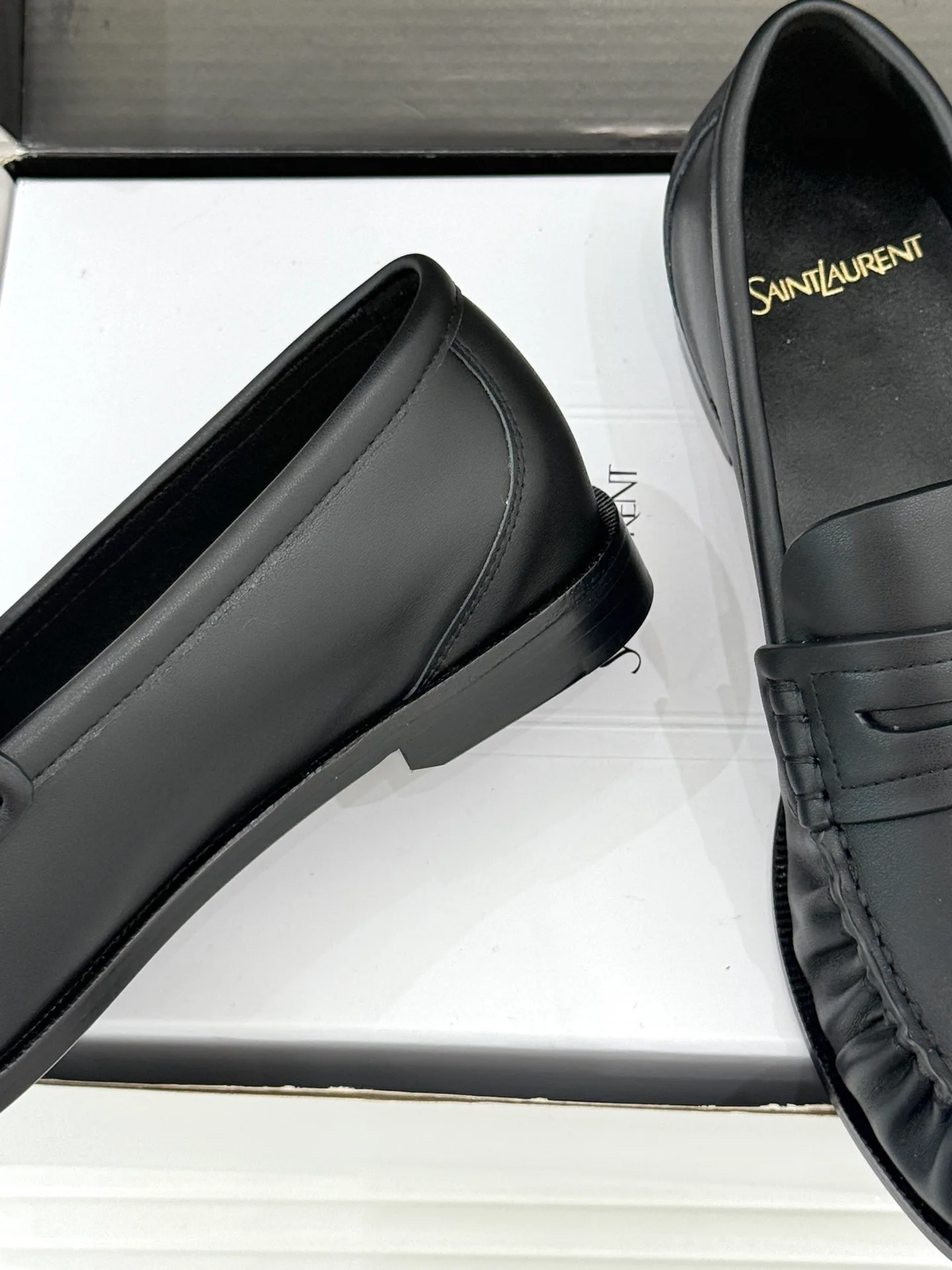 Лоферы И Мокасины Женские Saint Laurent 17514976