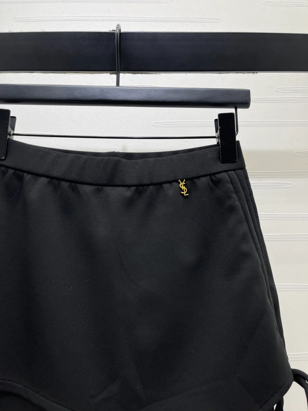 Брюки Женские Saint Laurent 18437175