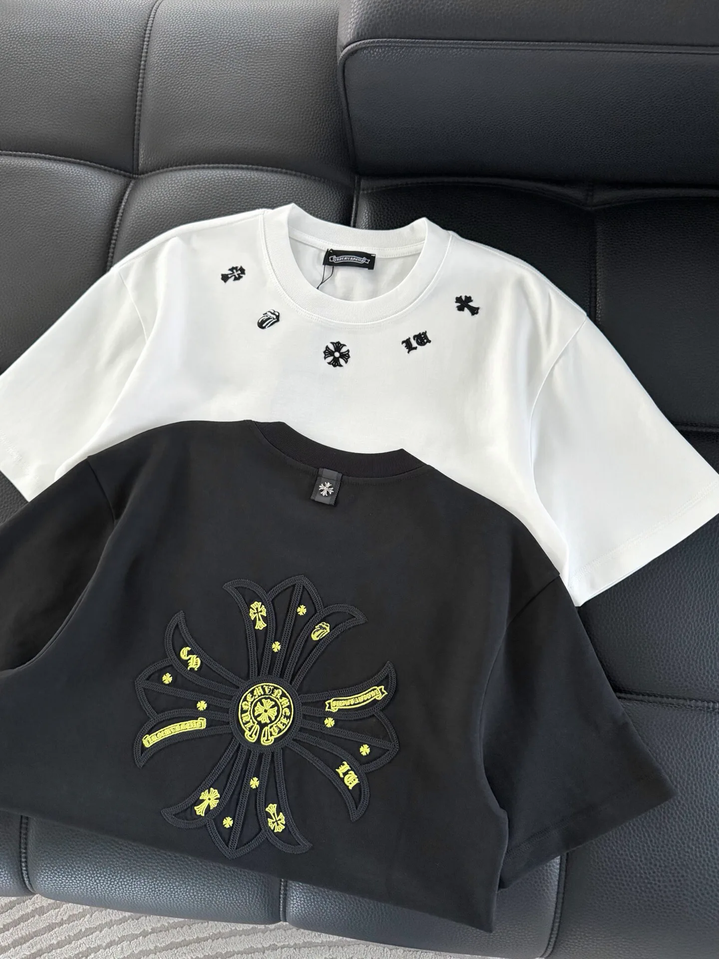 Футболки Женские Chrome Hearts 13432470