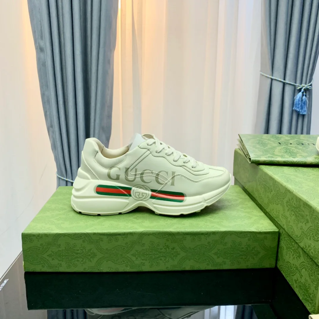 Кроссовки Женские Gucci 173895