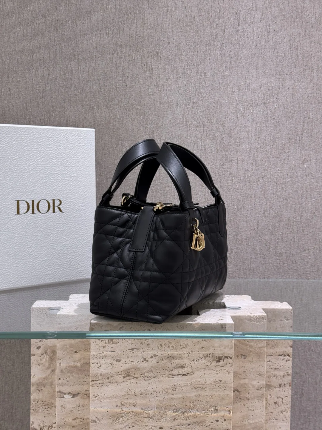Классические Сумки Женские Christian Dior 17435974