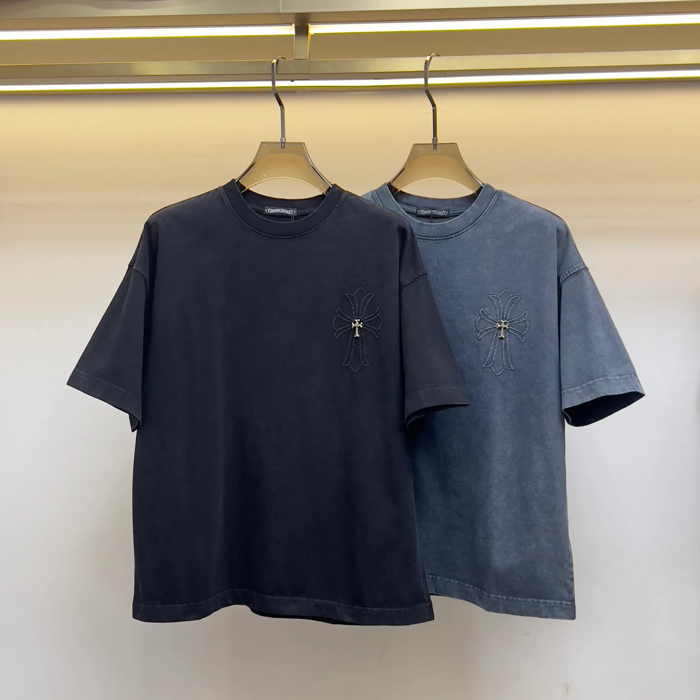 Футболки Женские Chrome Hearts 1798082