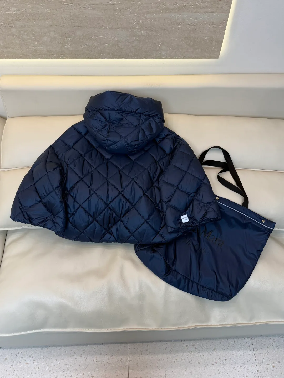 Куртки И Пуховики Женские Max Mara 17917333