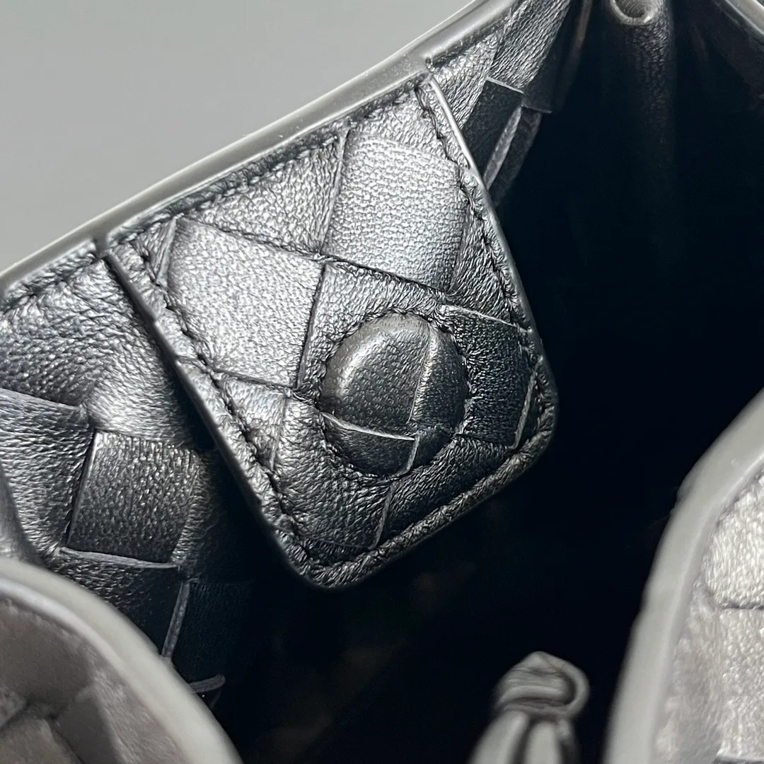 Классические Сумки Женские Bottega Veneta 11425389