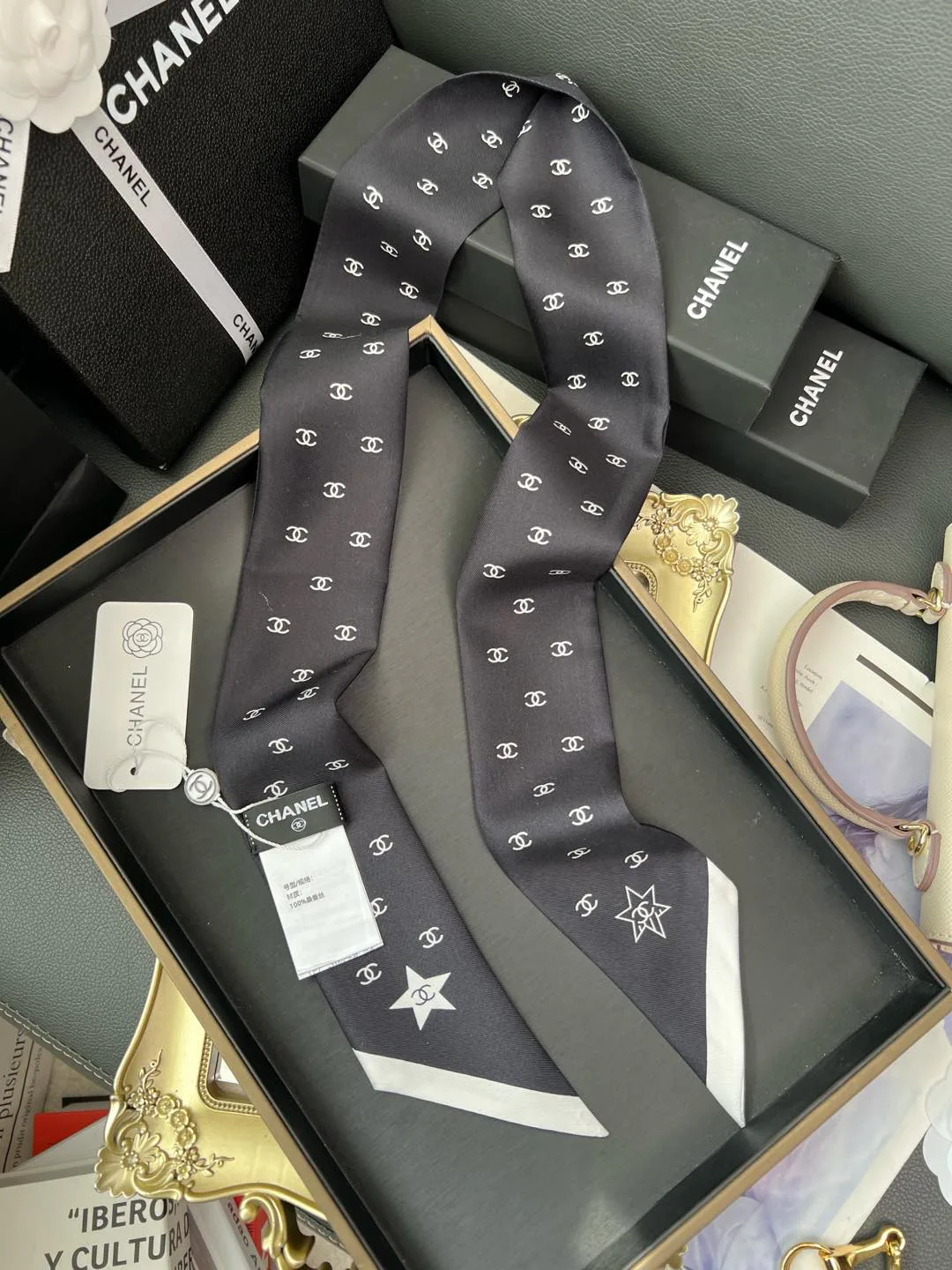 Платки Chanel 18675565