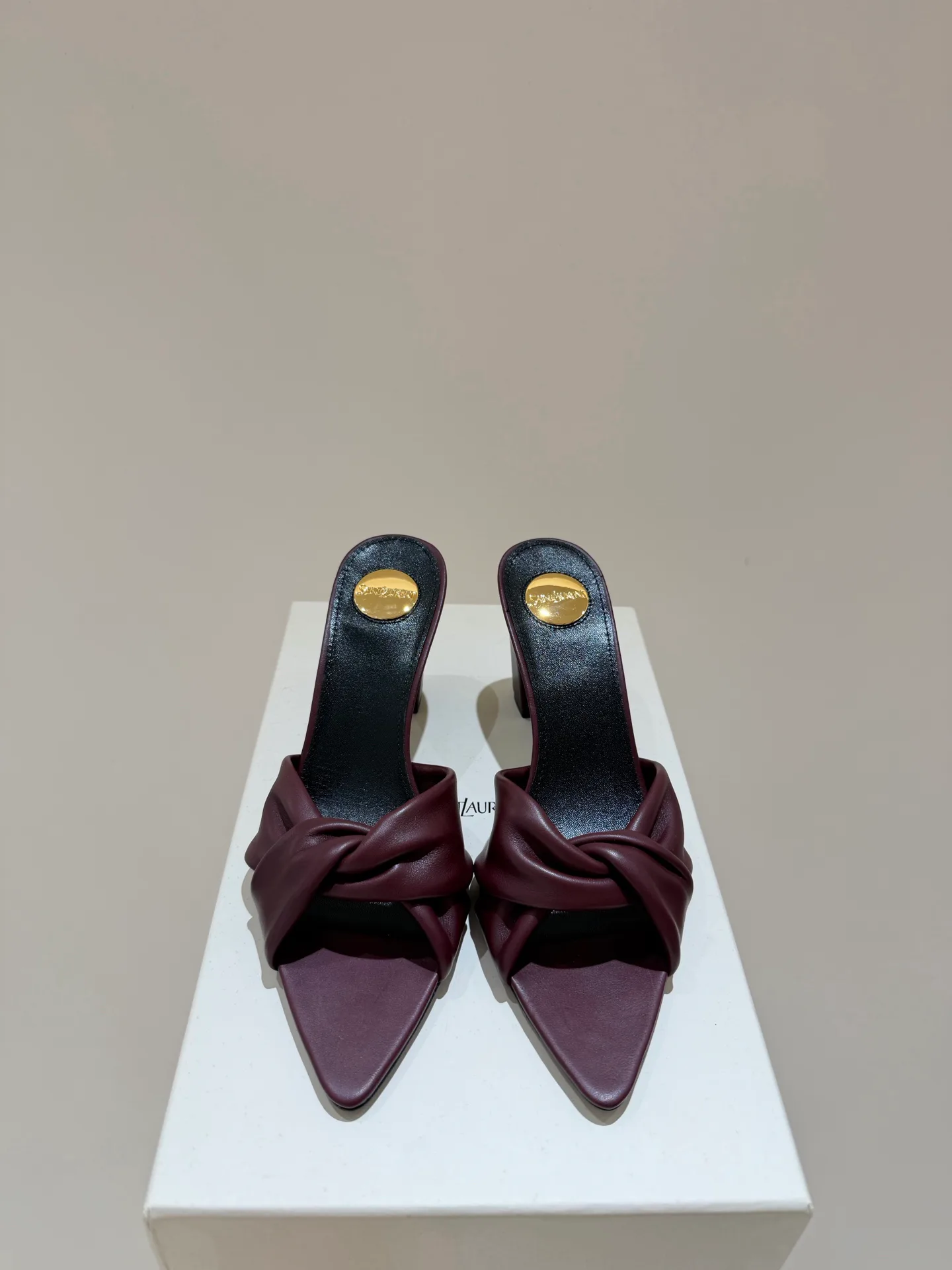 Босоножки Женские Saint Laurent 11550618