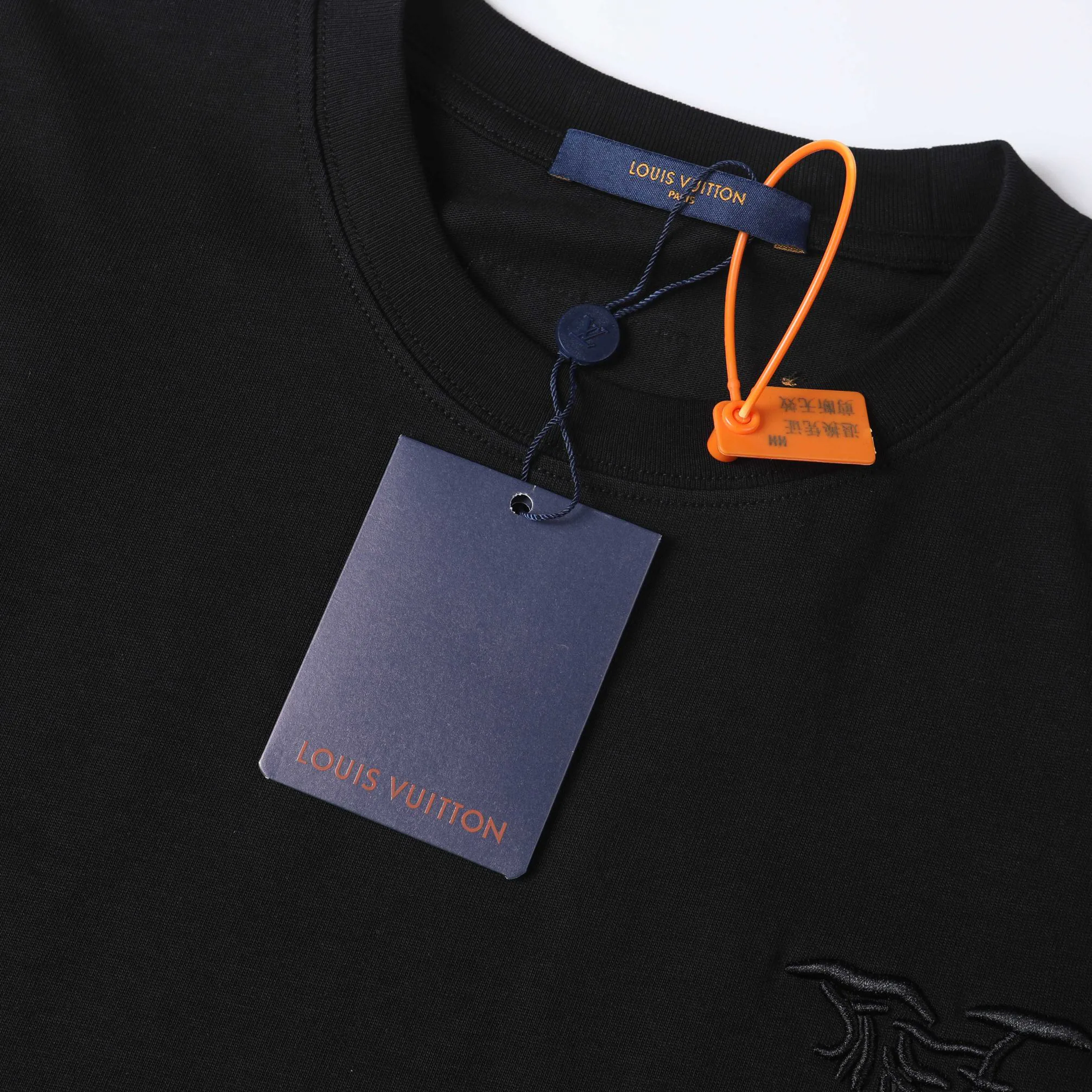 Футболки Женские Louis Vuitton 5098