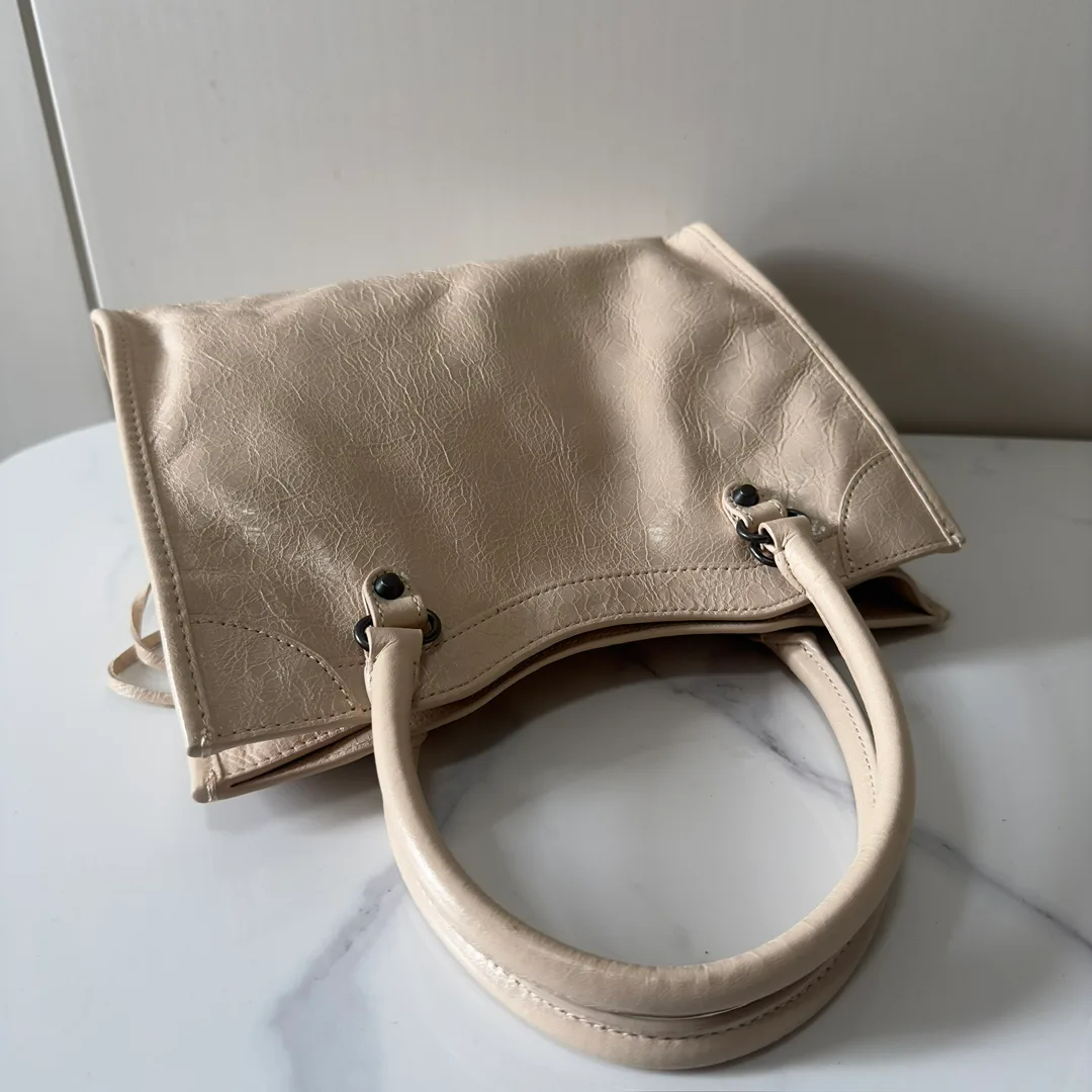 Классические Сумки Женские Balenciaga 11872237
