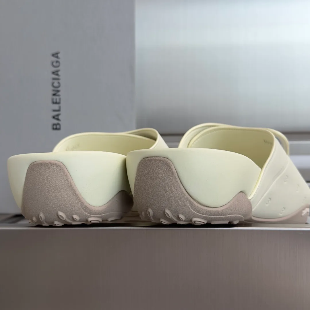 Шлепанцы Мужские Balenciaga 9578057