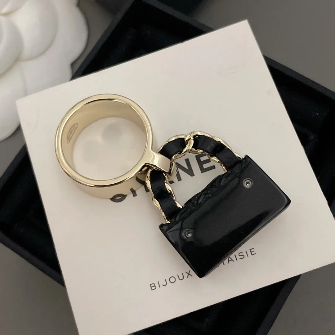 Бижутерия Chanel 11736807