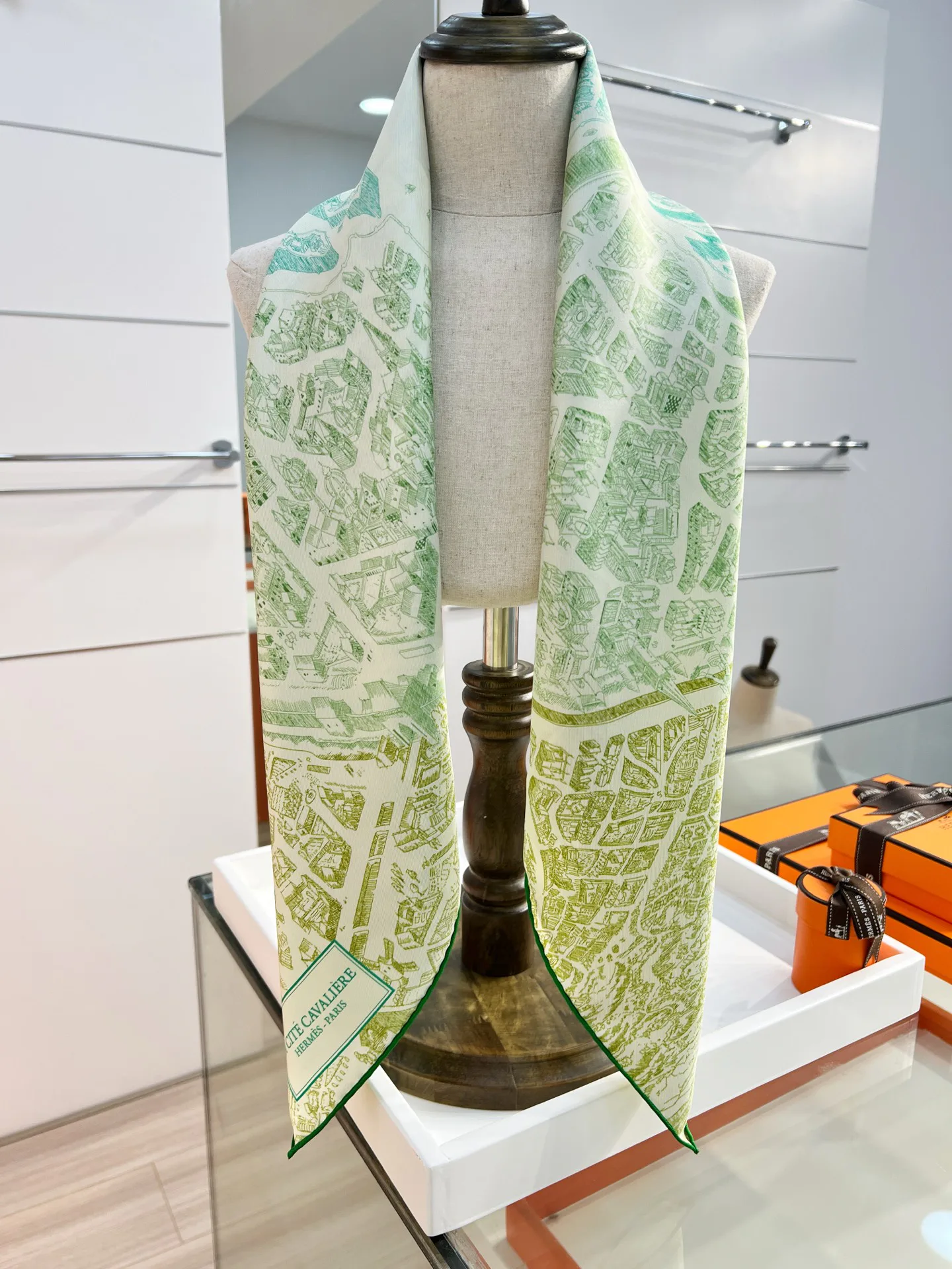 Платки Hermes 13079143