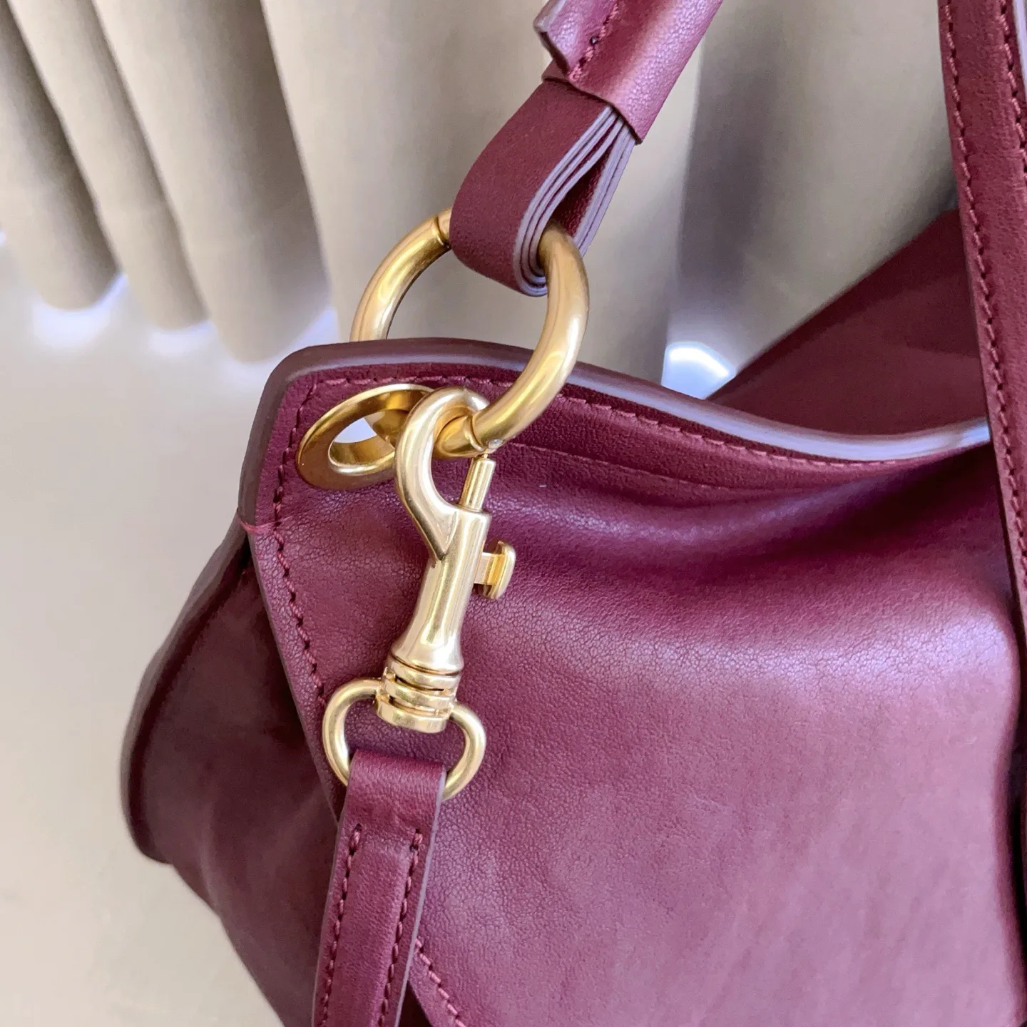 Классические Сумки Женские Miu Miu 18105775