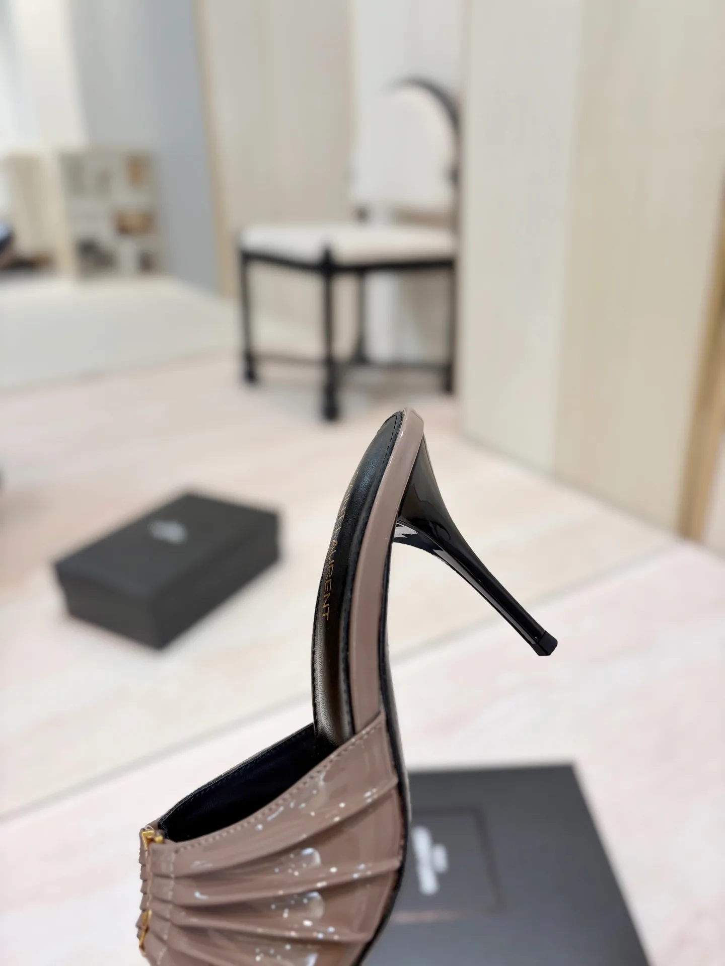 Мюли И Сабо Женские Saint Laurent 17476092