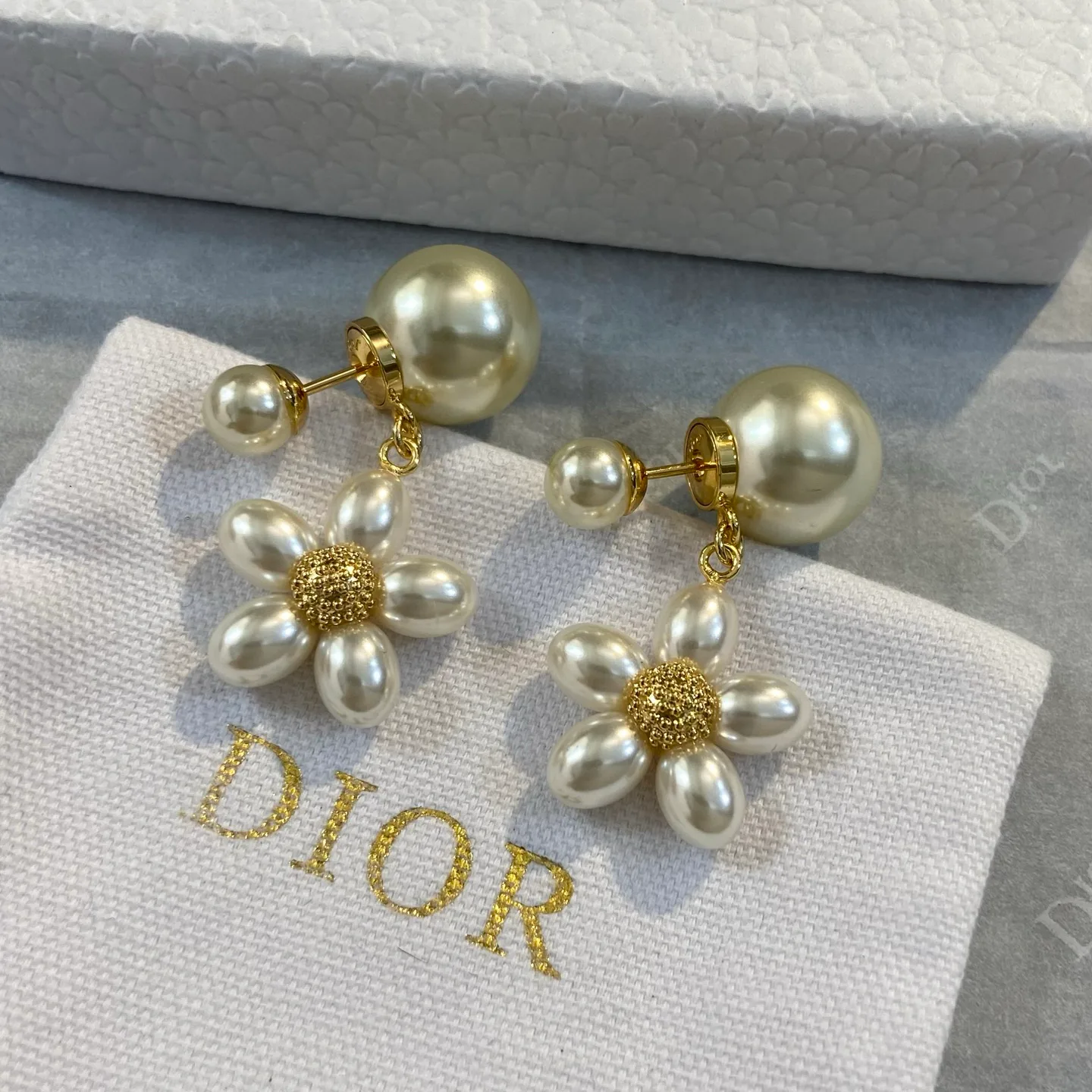 Бижутерия Christian Dior 17903205