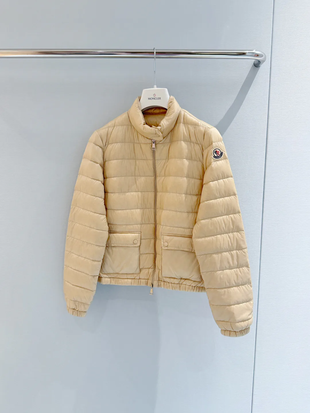 Куртки И Пуховики Женские Moncler 18049847