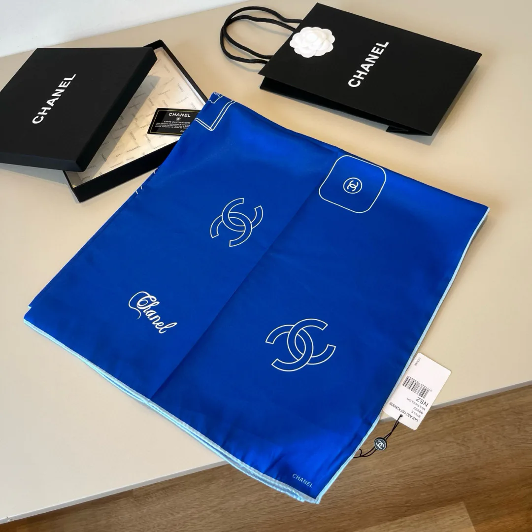 Платки Chanel 11362343