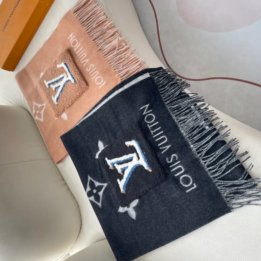 Шарфы Louis Vuitton 1723189