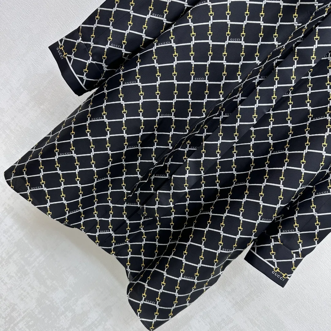 Платья Женские Gucci 9589598