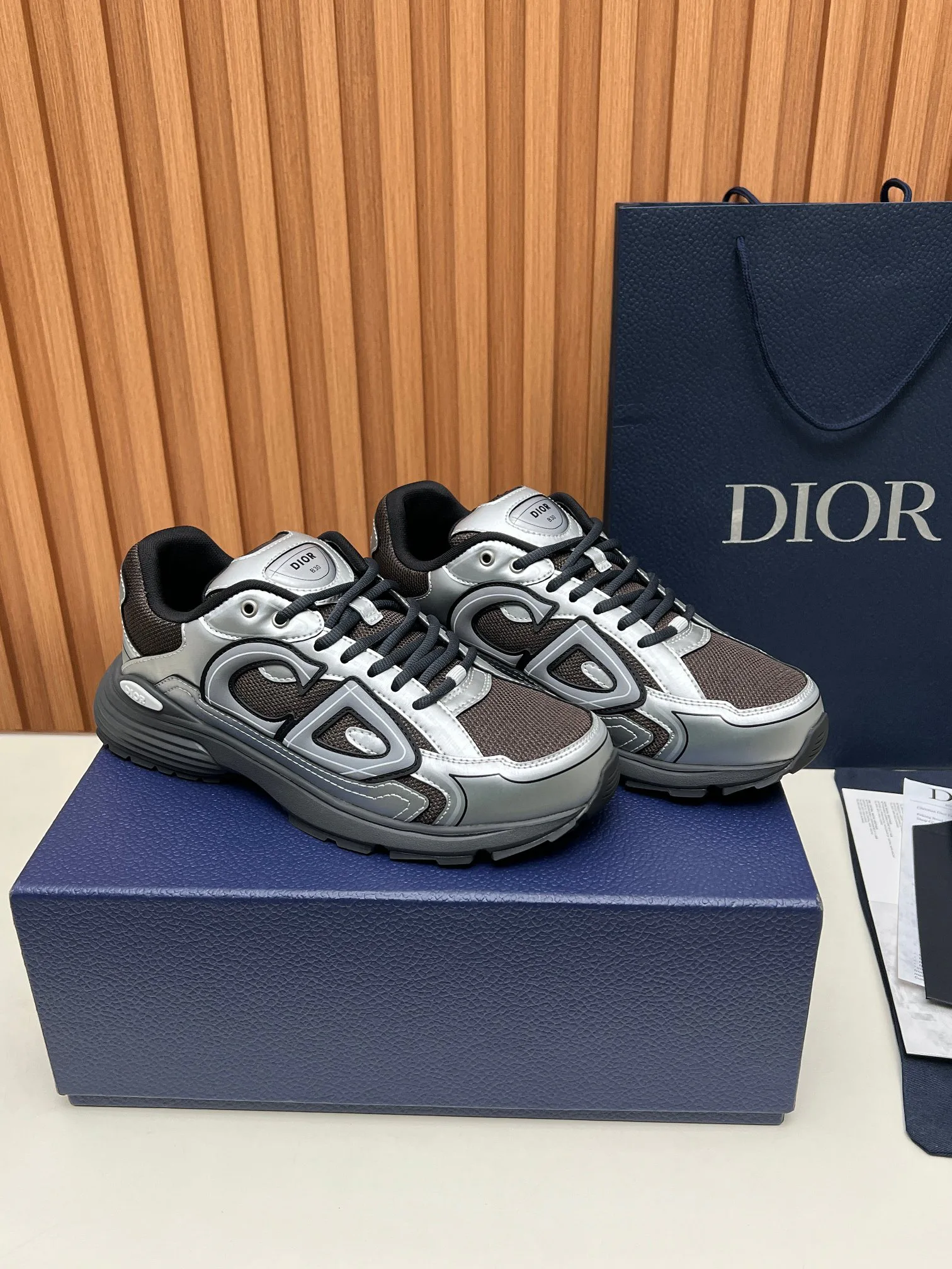 Кроссовки Женские Christian Dior 13406942