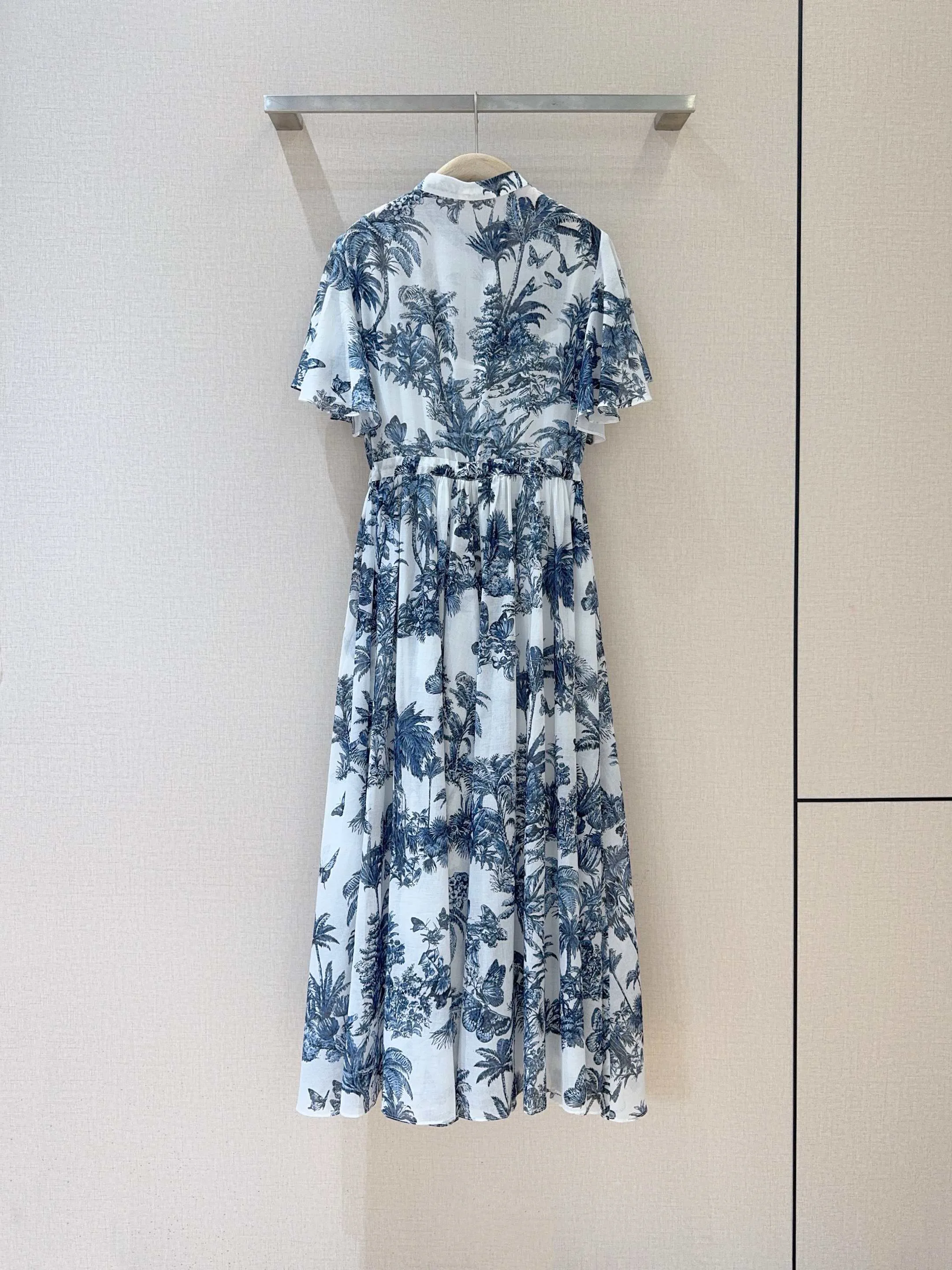 Платья Женские Christian Dior 17290298
