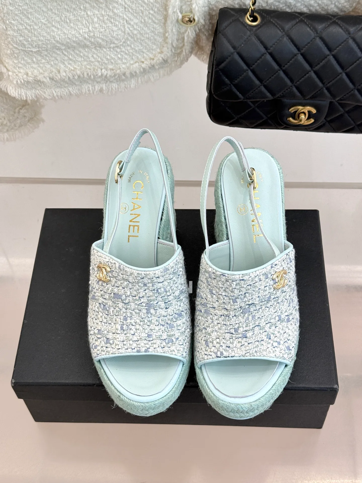 Босоножки Женские Chanel 11899515