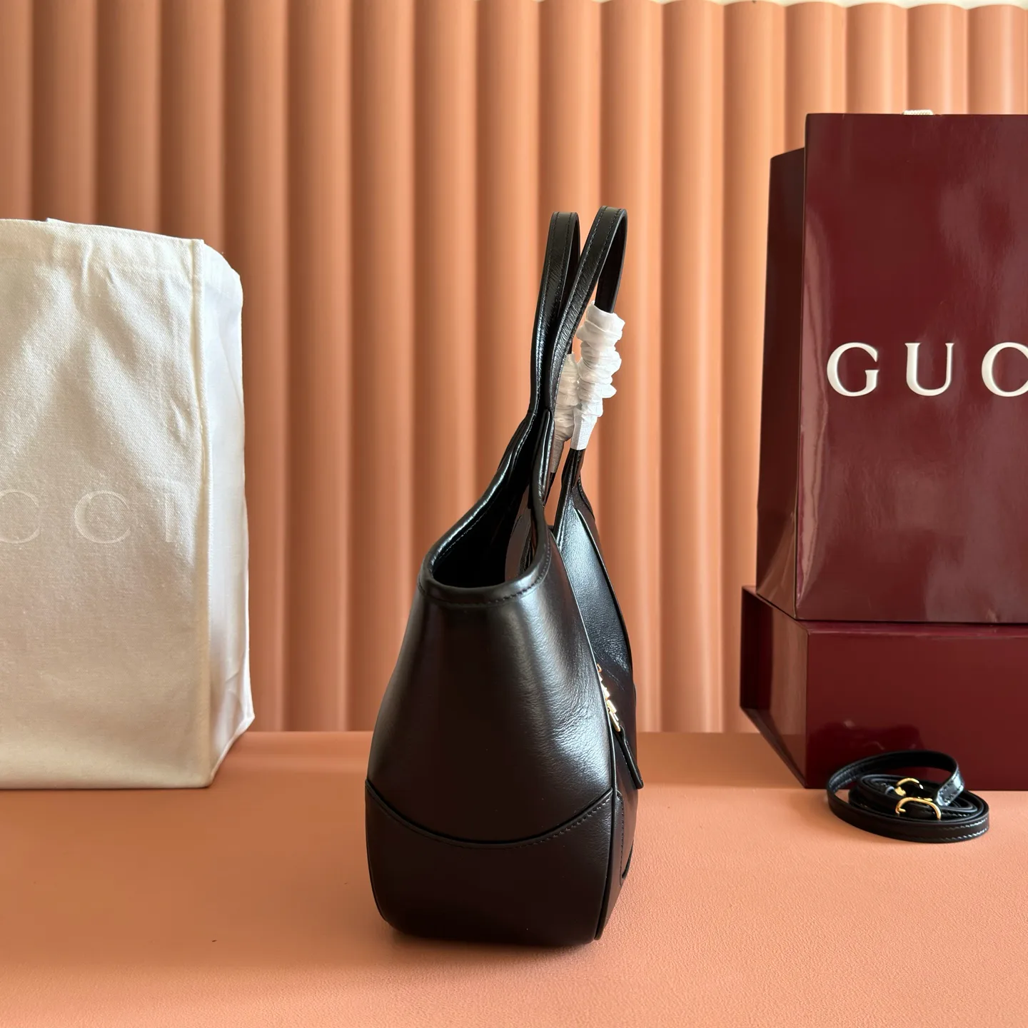 Классические Сумки Женские Gucci 12859954