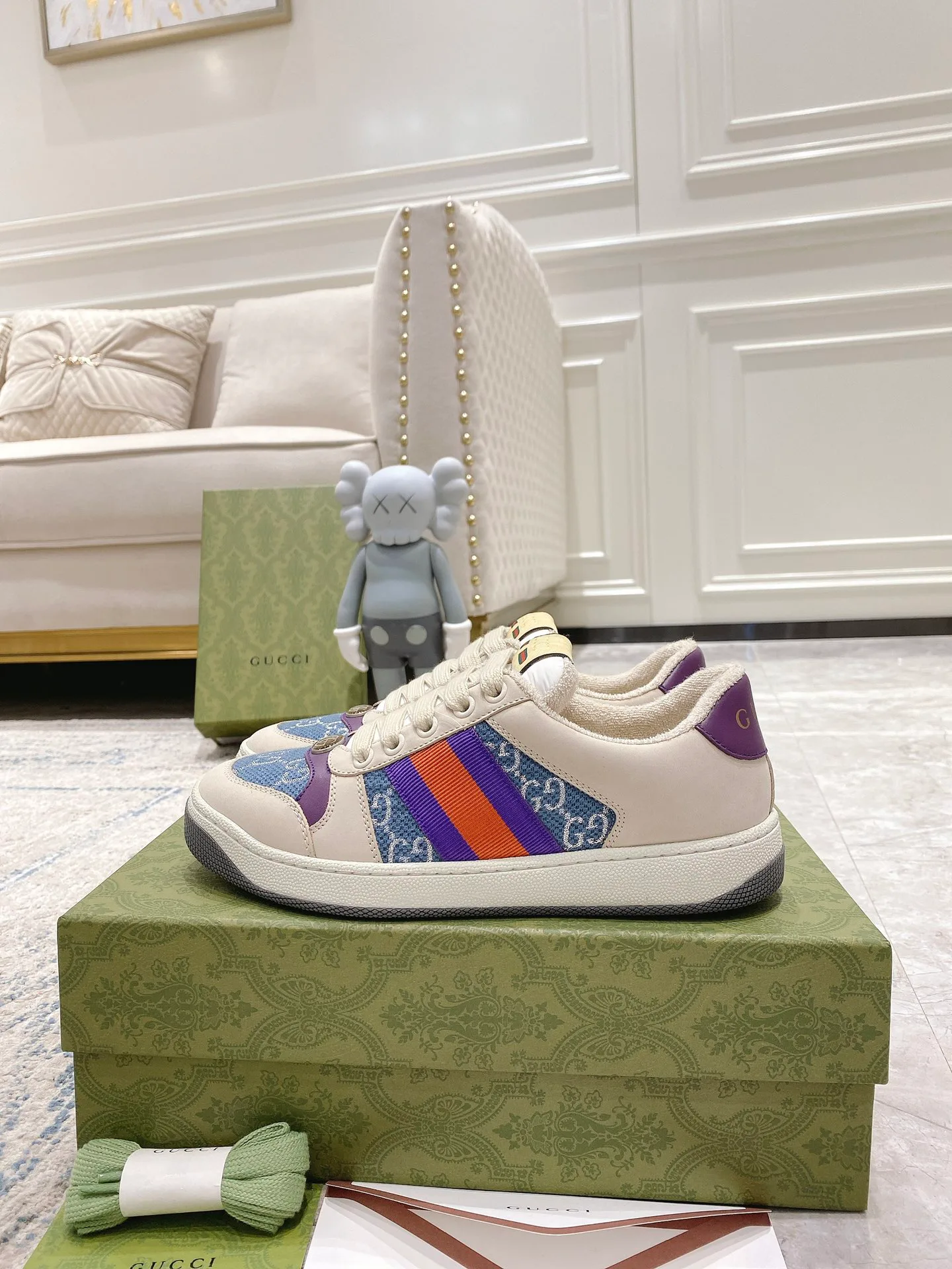 Кроссовки Женские Gucci 944994