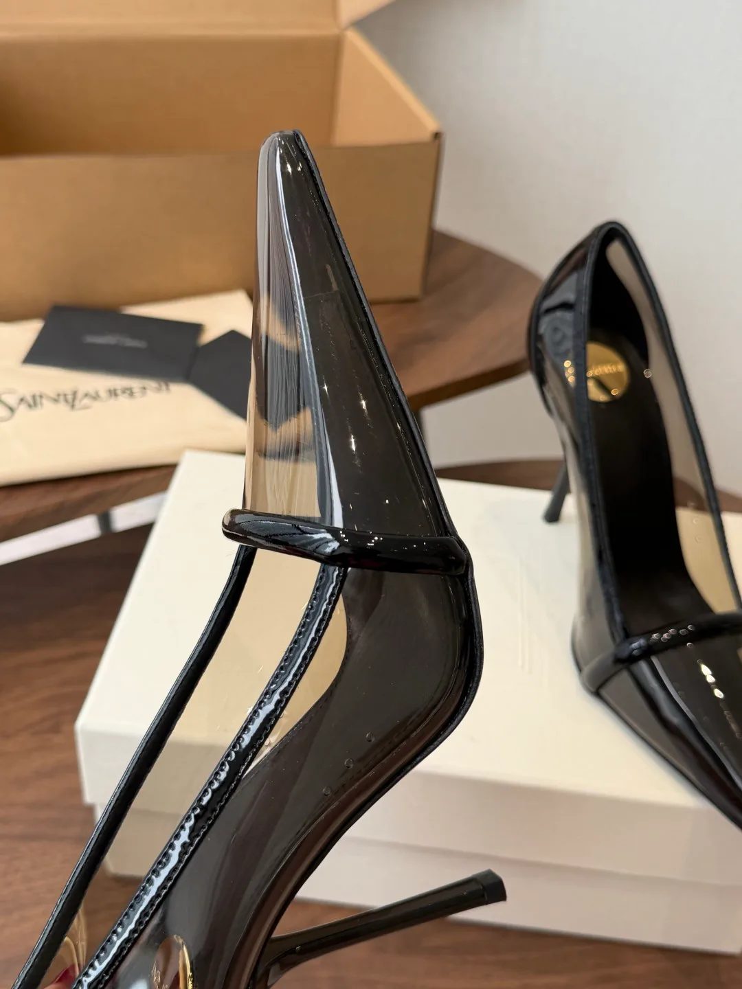 Туфли Женские Saint Laurent 17364657