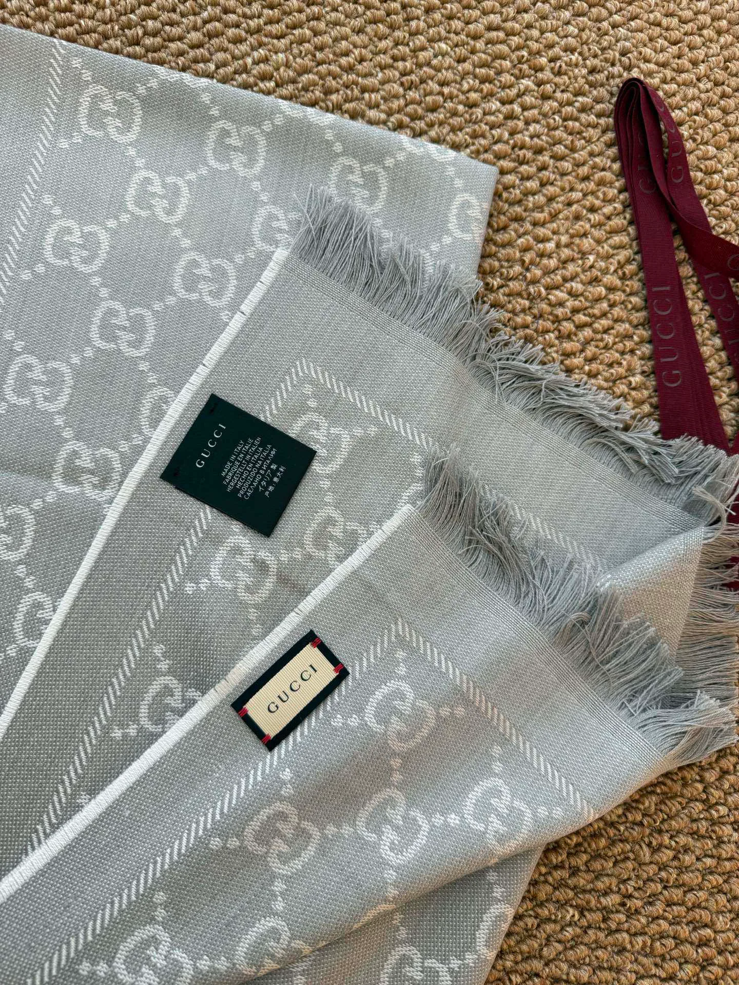 Шарфы Gucci 18002730