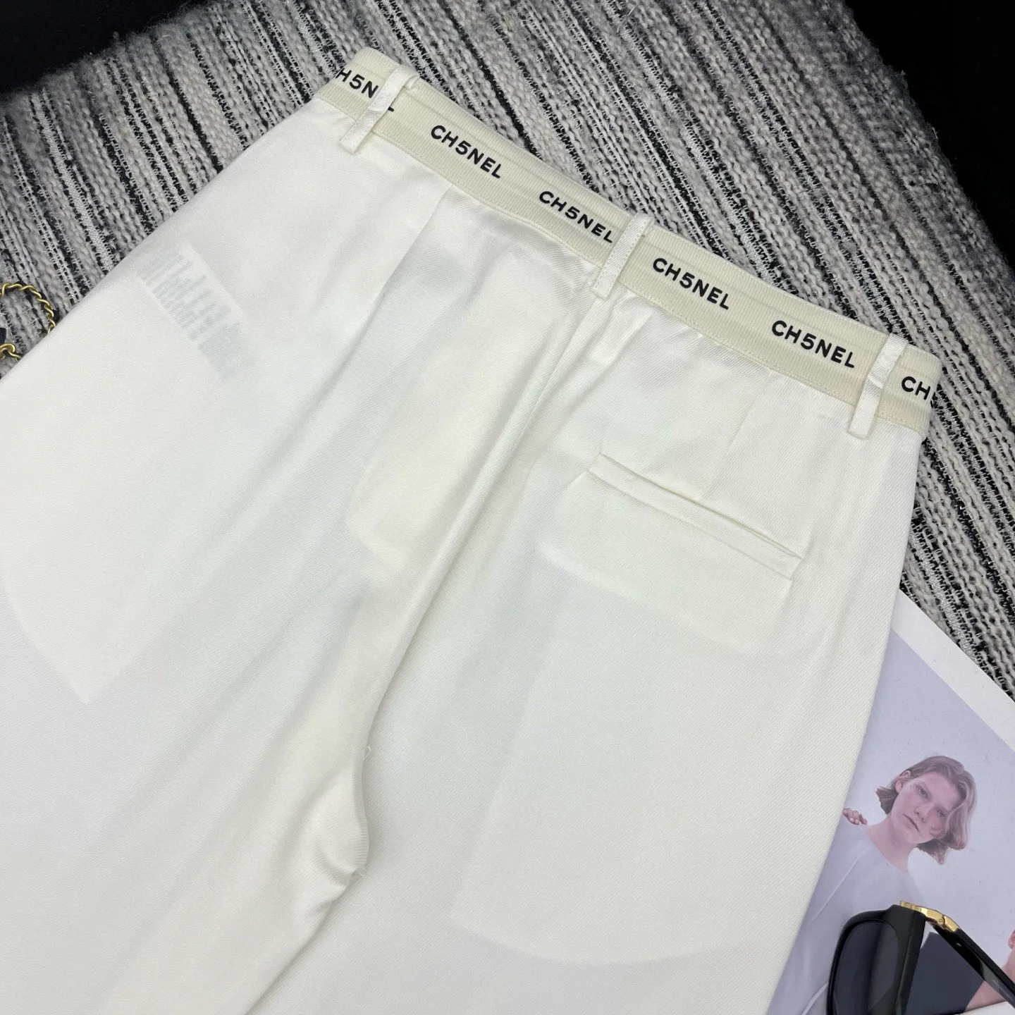 Брюки Женские Chanel 11181363