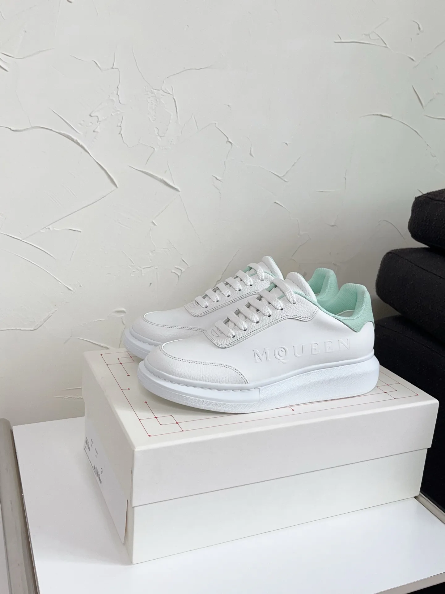 Кеды Женские Alexander Mcqueen 730148